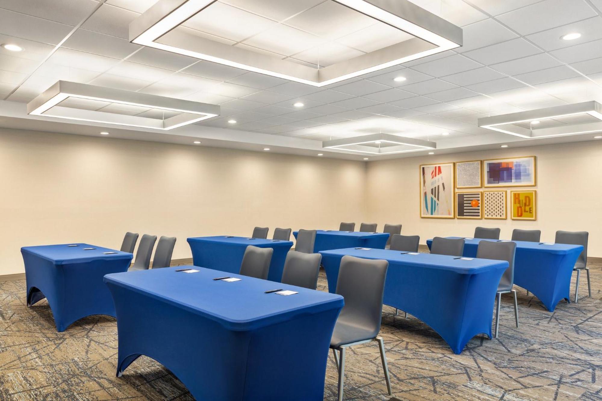 Candlewood Suites Bessemer - Birmingham Sw By Ihg ภายนอก รูปภาพ